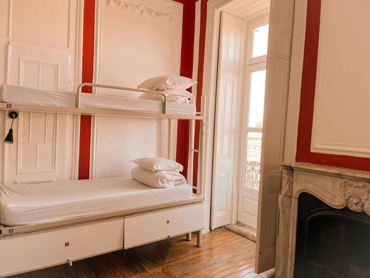 Safestay Lisbon Bairro Alto Exteriör bild