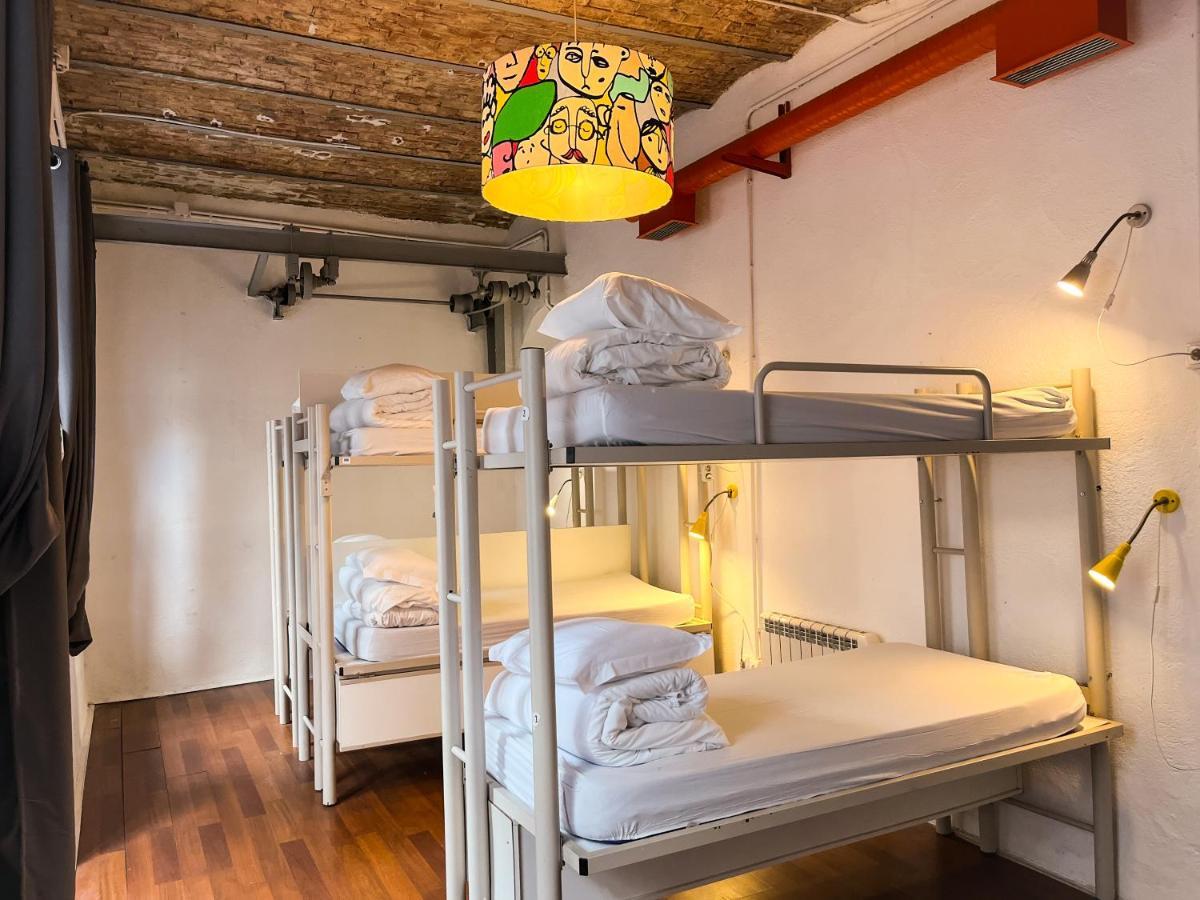 Safestay Lisbon Bairro Alto Exteriör bild